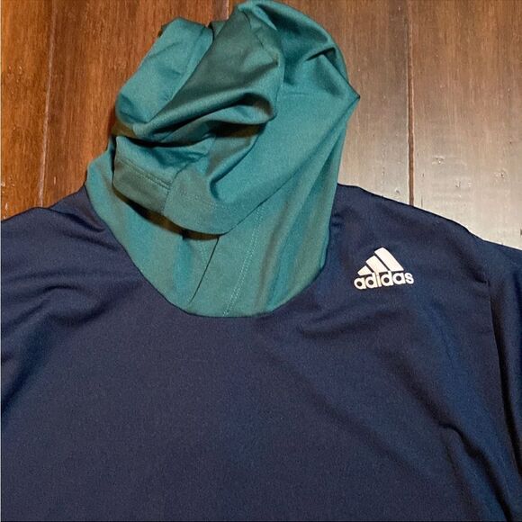 Adidas Lightweight Pullover   - Picture 2 of 4